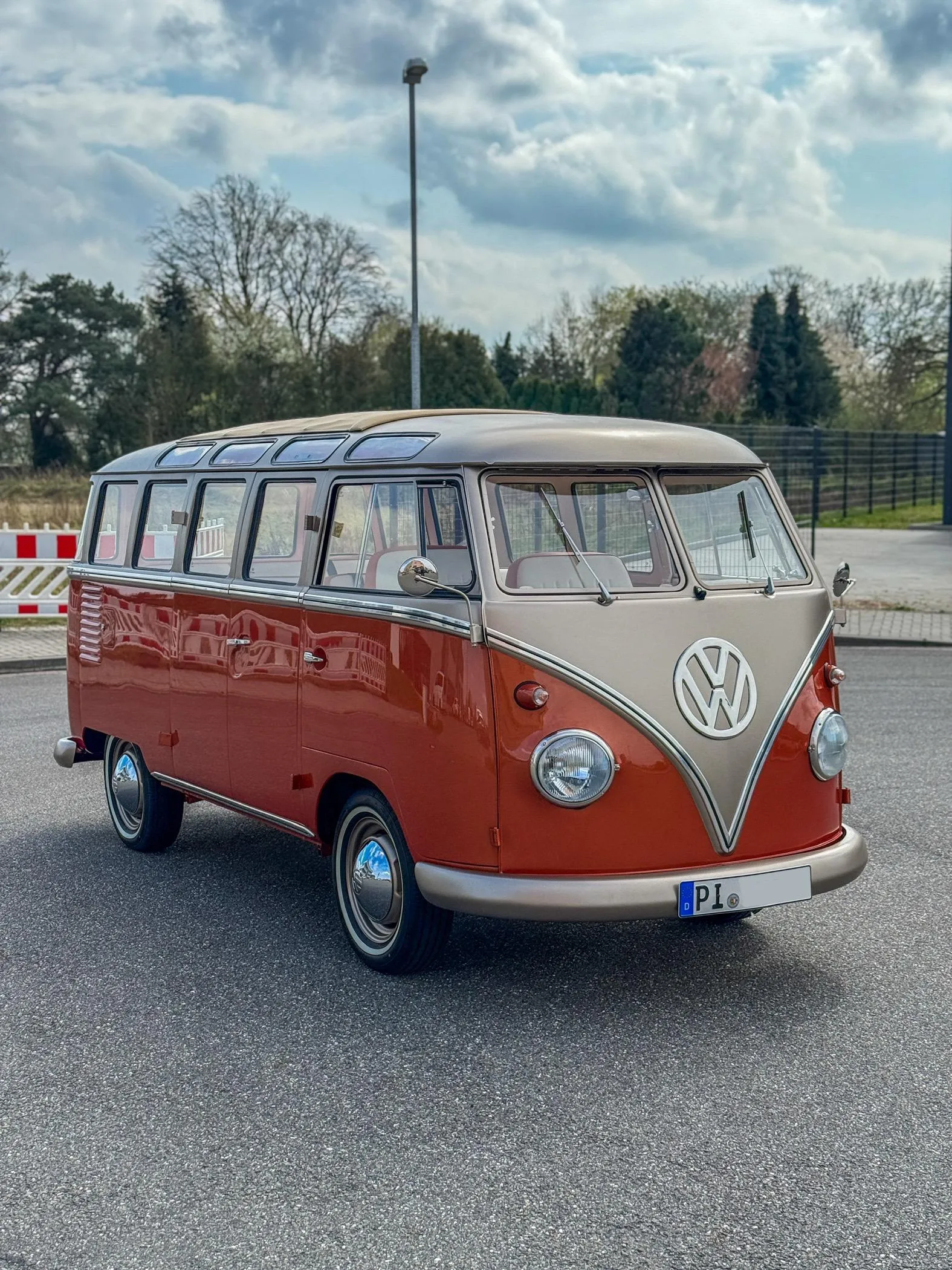 Oldtimer Aufbereitung Hamburg & Pinneberg: Klassikerpflege und Lackkonservierung